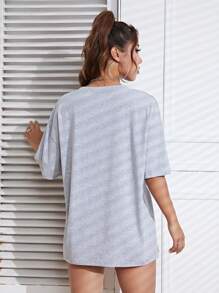 SHEIN EZwear Nötkreatur & Slogan Grafik T-shirt med Drop Shoulder - Ljusgrå - Visa 3