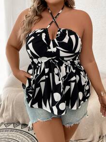 Calvaya 大碼滿版印花十字交叉後背繫帶荷葉邊下擺掛脖上衣 - 黑與白 - 查看 4