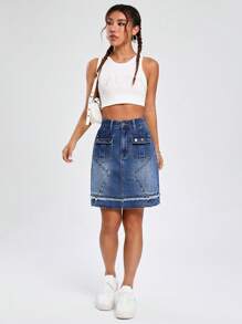 SHEIN EZwear Gonna in denim tasca con patta bordo grezzo