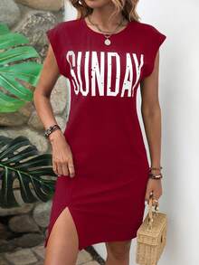 SHEIN LUNE Letter Graphic Split Hem Dress - Red - View 4