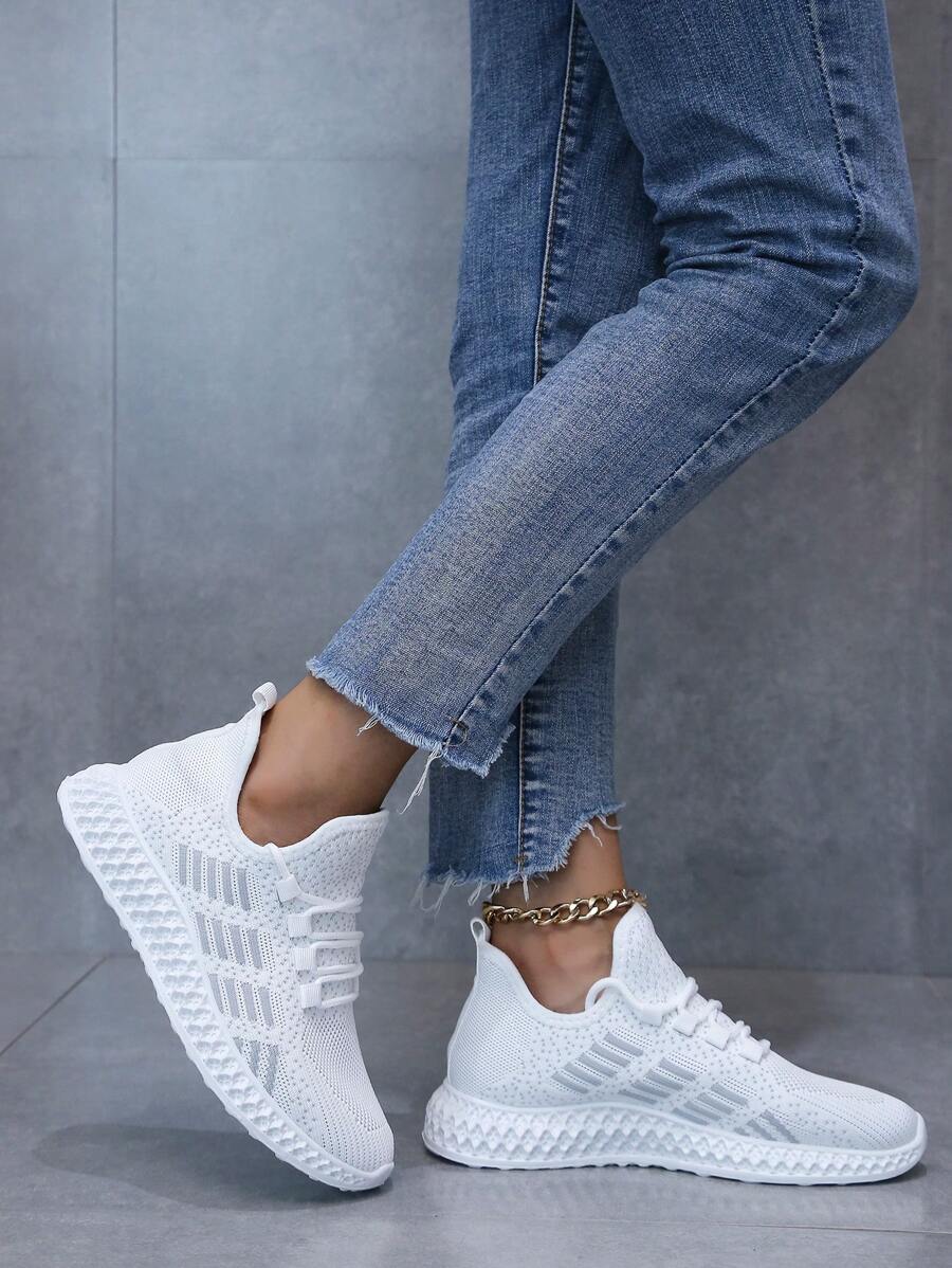 女式白色前繫帶運動鞋，圓頭日常跑步鞋 - 白色 - 查看 1