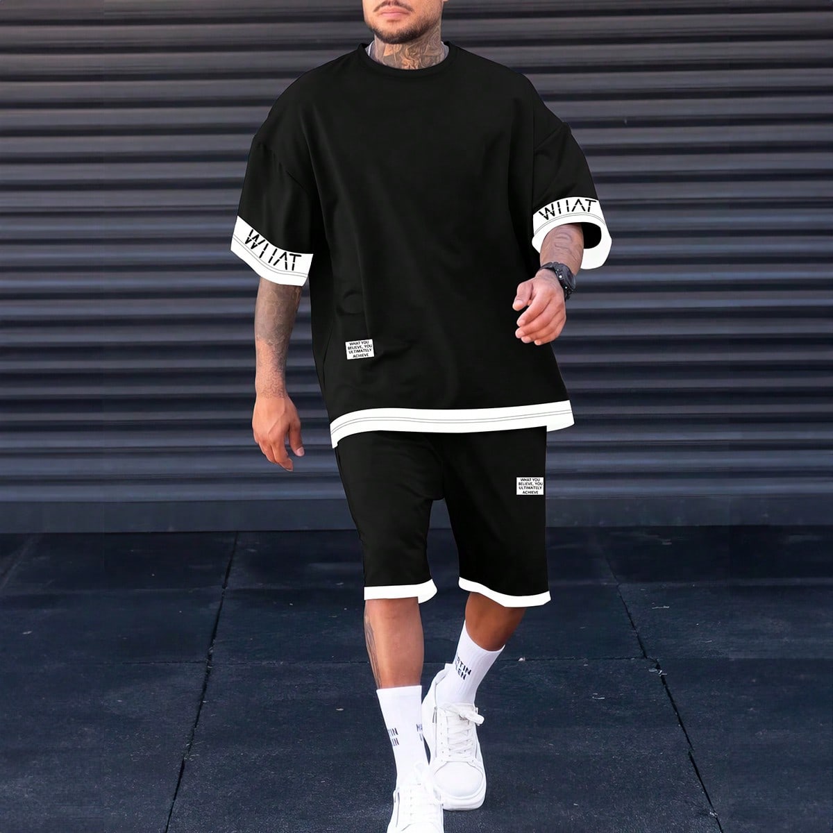 Hombres talla grande Shorts con camiseta de hombros caídos con estampado de letra