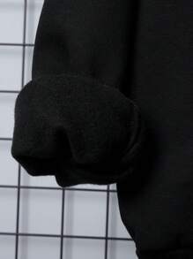 SHEIN Tween Boy Dragon & Slogan Graphic Drop Shoulder Thermal Hoodie