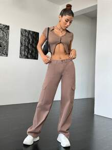 Muchica 前紐扣不對稱下擺短款T恤 - 摩卡棕 - 查看 5