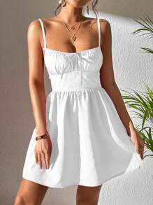 SHEIN PETITE 前繫帶胸部褶皺吊帶連衣裙 - 白色 - 查看 3