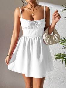 SHEIN PETITE 前繫帶胸部褶皺吊帶連衣裙 - 白色 - 查看 6