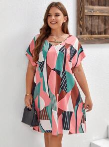 EMERY ROSE Plus Geo Print Batwing Sleeve Tunic Dress, Summer - Dusty Pink - View 5