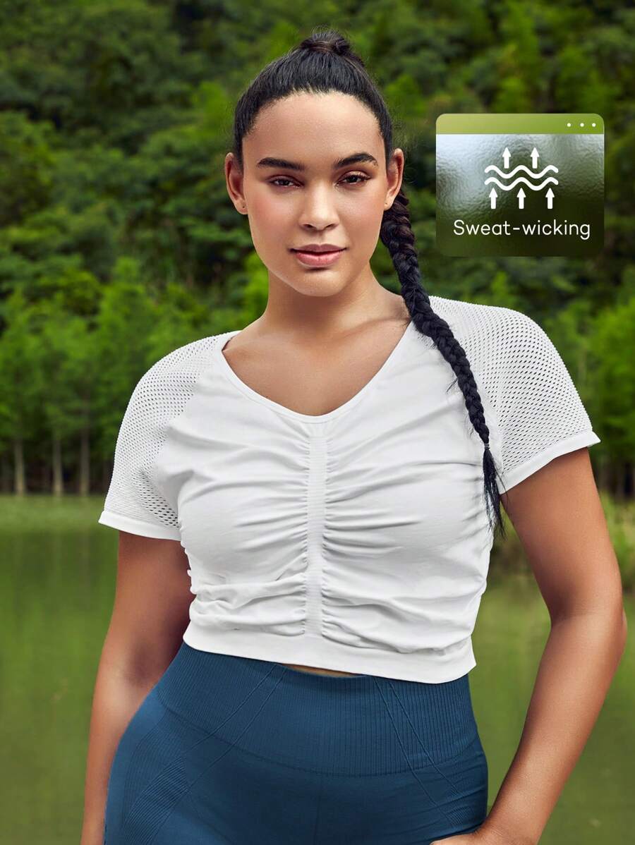 SHEIN Rhythm Era 大碼前收褶短款運動T恤 - 白色 - 查看 1