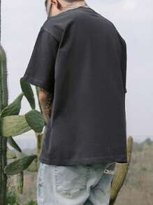 Men Letter Graphic Drop Shoulder Tee