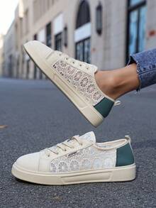 Women's Fine Quality Fashionable Breathable Hollow Lace Casual Shoes, Comfortable Lightweight Sneakers, Flat Shoes - Beige - View 4