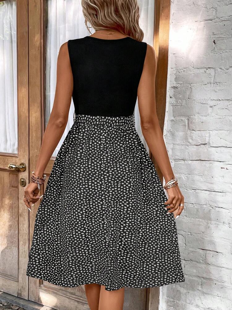 SHEIN LUNE Graphic Print Notched Neck Belted Dress - Black and White - View 2