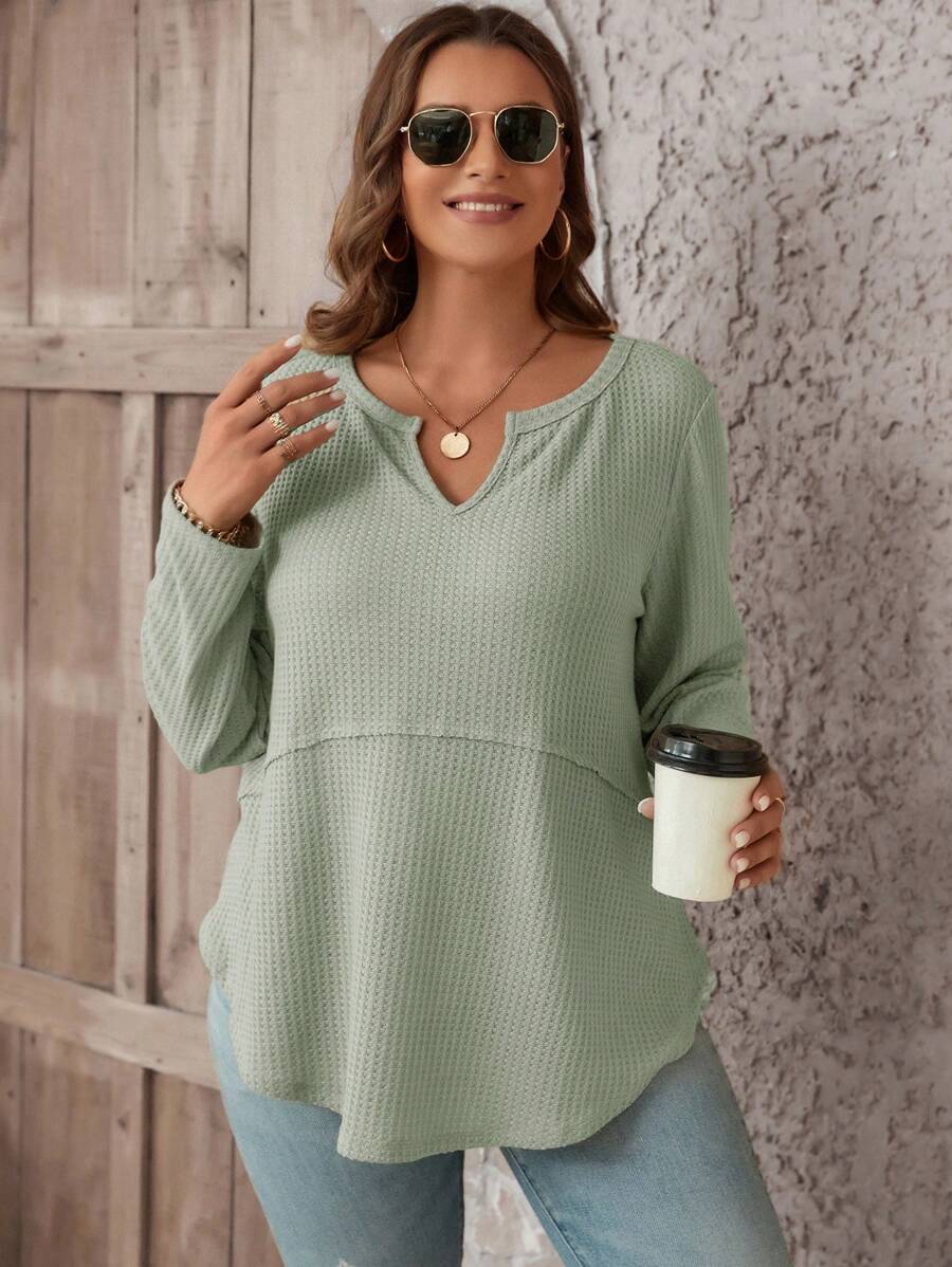 SHEIN LUNE 大碼缺口領弧形下擺T恤 - 薄荷綠 - 查看 1