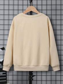 SHEIN 男大童熊和字母圖案落肩袖套頭衫 - 杏色 - 查看 2