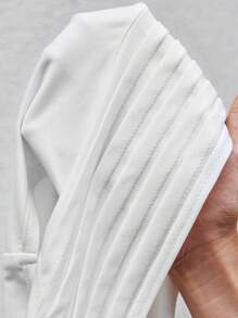 EMERY ROSE Solid V Neck Tank Top