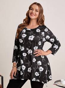 EMERY ROSE Plus Floral Print Asymmetrical Hem Tee - Black and White - View 4