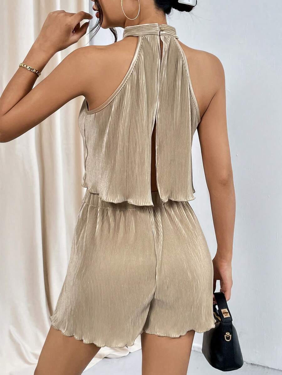 SHEIN Essnce 素色掛脖上衣&短褲 - 卡其色 - 查看 1