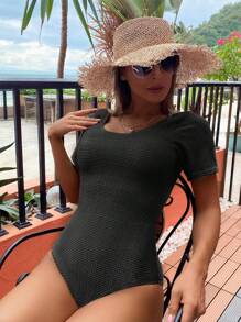 Solid Scoop Neck One Piece Swimsuit - Black - View 1