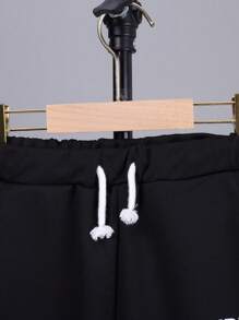 SHEIN 男大童標語圖案T恤&腰部抽繩衛褲 - 卡其色 - 查看 9