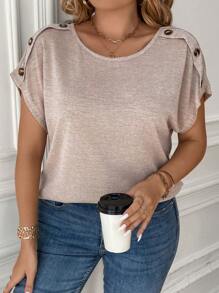 SHEIN LUNE 大碼紐扣細節蝙蝠袖T恤 - 卡其色 - 查看 1