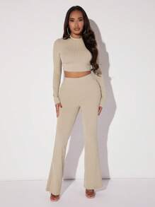 SHEIN SXY 小高領短款T恤&喇叭褲 - 米色 - 查看 3