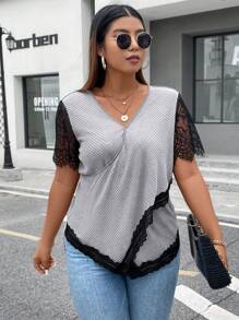 Calvaya Talla grande Camiseta con encaje en contraste bajo asimétrico - Gris Claro - Ver 3