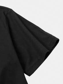 SHEIN EZwear Heart & Geo Print Tee - Black - View 8