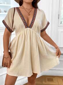 SHEIN Holidaya Plus Contrast Tape Batwing Sleeve Dress - Apricot - View 7