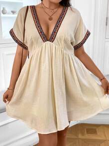 SHEIN Holidaya Plus Contrast Tape Batwing Sleeve Dress - Apricot - View 8