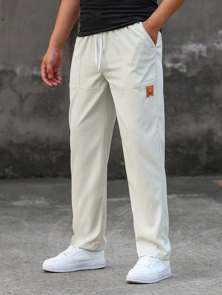 Manfinity Homme 男士字母補丁細節腰部抽繩直筒褲 - 米色 - 查看 1