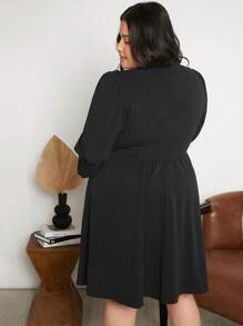 SHEIN CURVE+ Plus Contrast Lace Lantern Sleeve Dress - Black - View 2