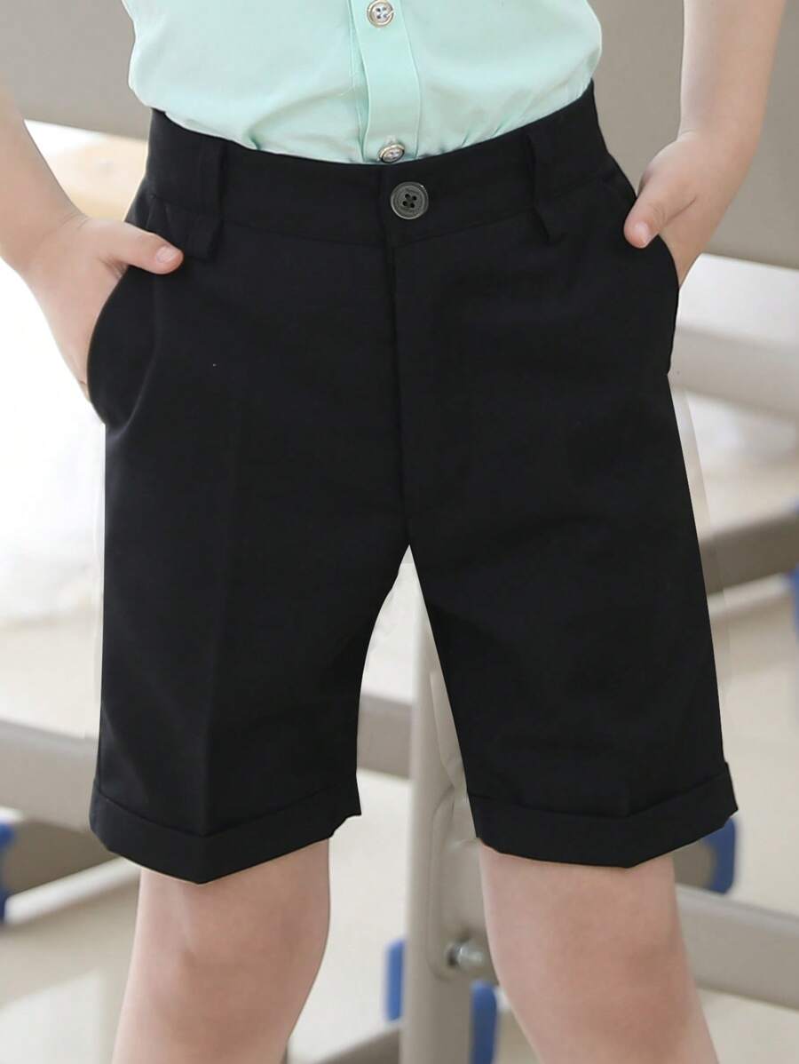 男孩校服正式素色西裝短褲，帶褶皺，捲邊百慕大短褲，非常適合婚禮和特殊場合
