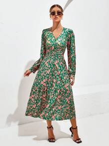 SHEIN Privé 滿版印花高衩連衣裙 - 綠色 - 查看 5