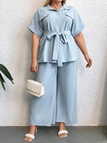 SHEIN LUNE Taglie Forti con manica a pipistrello con cintura Camicetta & Pantaloni a gamba larga - Blu - Visualizzare 1