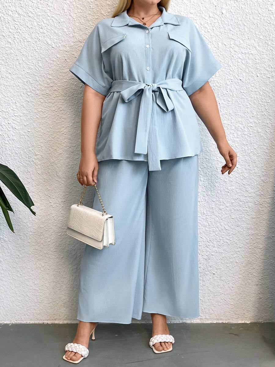 SHEIN LUNE Taglie Forti con manica a pipistrello con cintura Camicetta & Pantaloni a gamba larga - Blu - Visualizzare 1