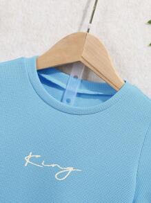 SHEIN 男小童字母圖案T恤和短褲