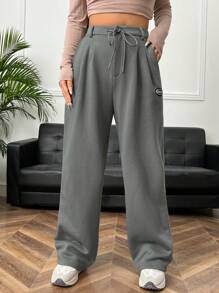 SHEIN EZwear Chi tiết Patched thư Eo dây rút Chân thẳng Quần thể thao - Xám - Xem 1