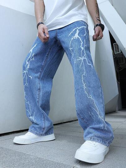 Manfinity Roghcode Men Lightning Print Straight Leg Jeans