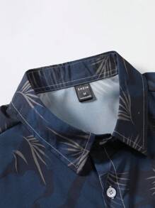 Manfinity RSRT Men Tropical Print Shirt , Short Sleeve Button Up Graphic Colorful Shirt , Vacation Beach - Navy Blue - View 5