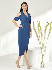 Modelyn Cold Shoulder Wrap Hem Dress Without Belt - Blue - View 5