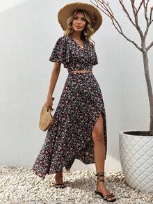 SHEIN VCAY Ditsy Floral Print Butterfly Sleeve Crop Top & Split Thigh Skirt - Black - View 3