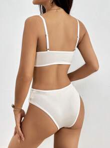 SHEIN Privé 花卉刺繡蕾絲邊吊帶連體衣 - 彩色 - 查看 4