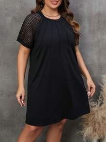 SHEIN LUNE Talla grande Vestido con encaje en contraste de manga raglán con costura detalle - Negro - Ver 4