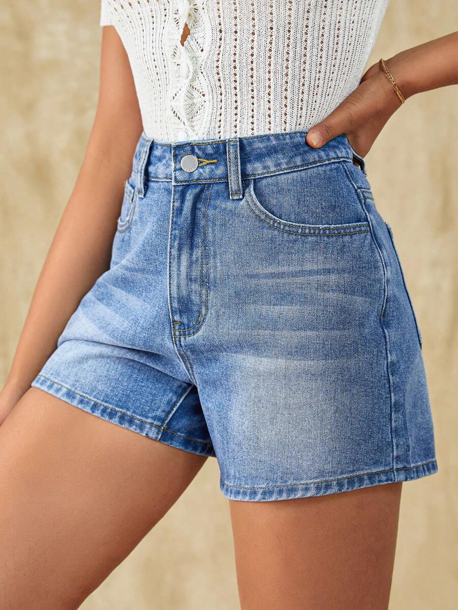 SHEIN Frenchy 直筒牛仔短褲 - 中等水洗藍 - 查看 1