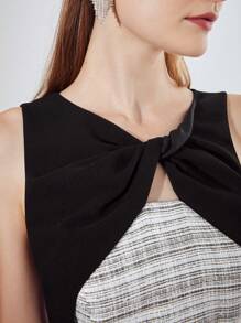 MOTF PREMIUM 二合一扭結無袖襯衫 - 黑與白 - 查看 3