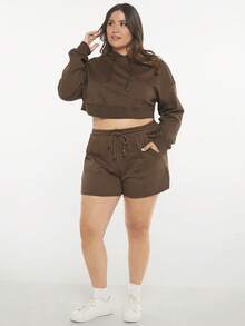 SHEIN BASICS Plus 毛圈抓絨抽繩腰身斜口袋短褲 - 咖啡棕 - 查看 5