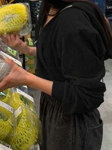 DAZY 素色拉鏈連帽衫 - 黑色 - 查看 2