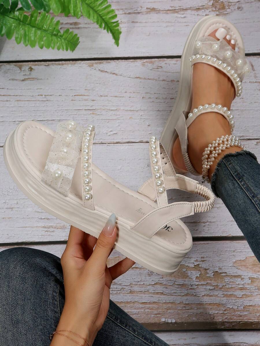 带人造珍珠装饰的时尚女士厚底凉鞋 - 米色 - 查看 1
