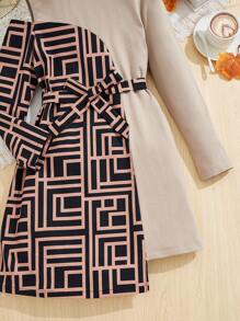 SHEIN 女大童幾何印花肩部挖空不對稱下擺繫腰帶洋裝 - 彩色 - 查看 4