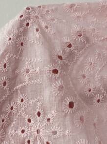 SHEIN VCAY 網眼刺繡貝殼邊吊帶連衣裙 - 淺粉色 - 查看 7