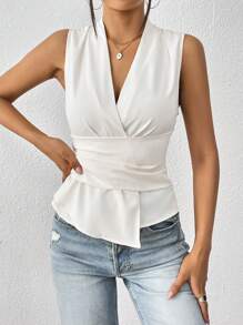 SHEIN Privé 素色交叉圍裹不對稱下擺無袖襯衫 - 白色 - 查看 7